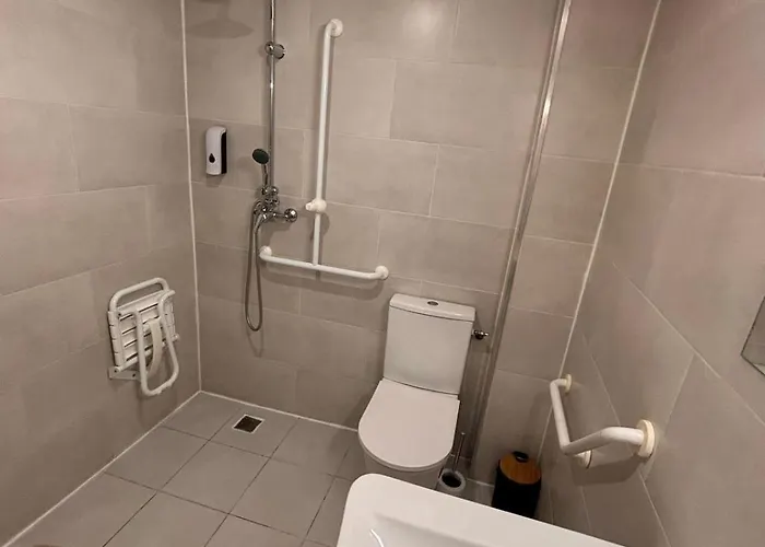 Louis Ricard Bed & Breakfast 3*